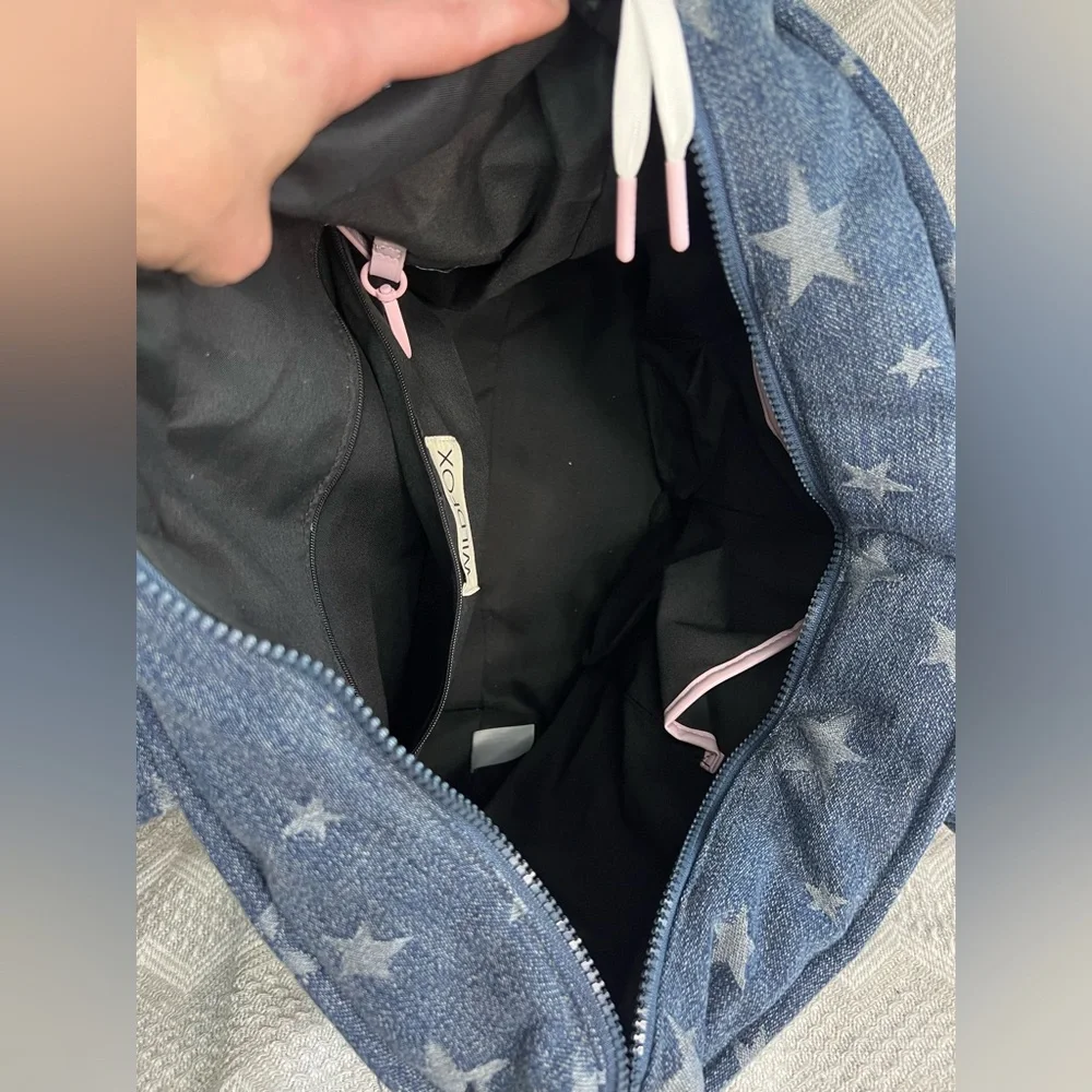 Wildfox Blue Star-Patterned Women's Tote NWT - Picture 7 of 7